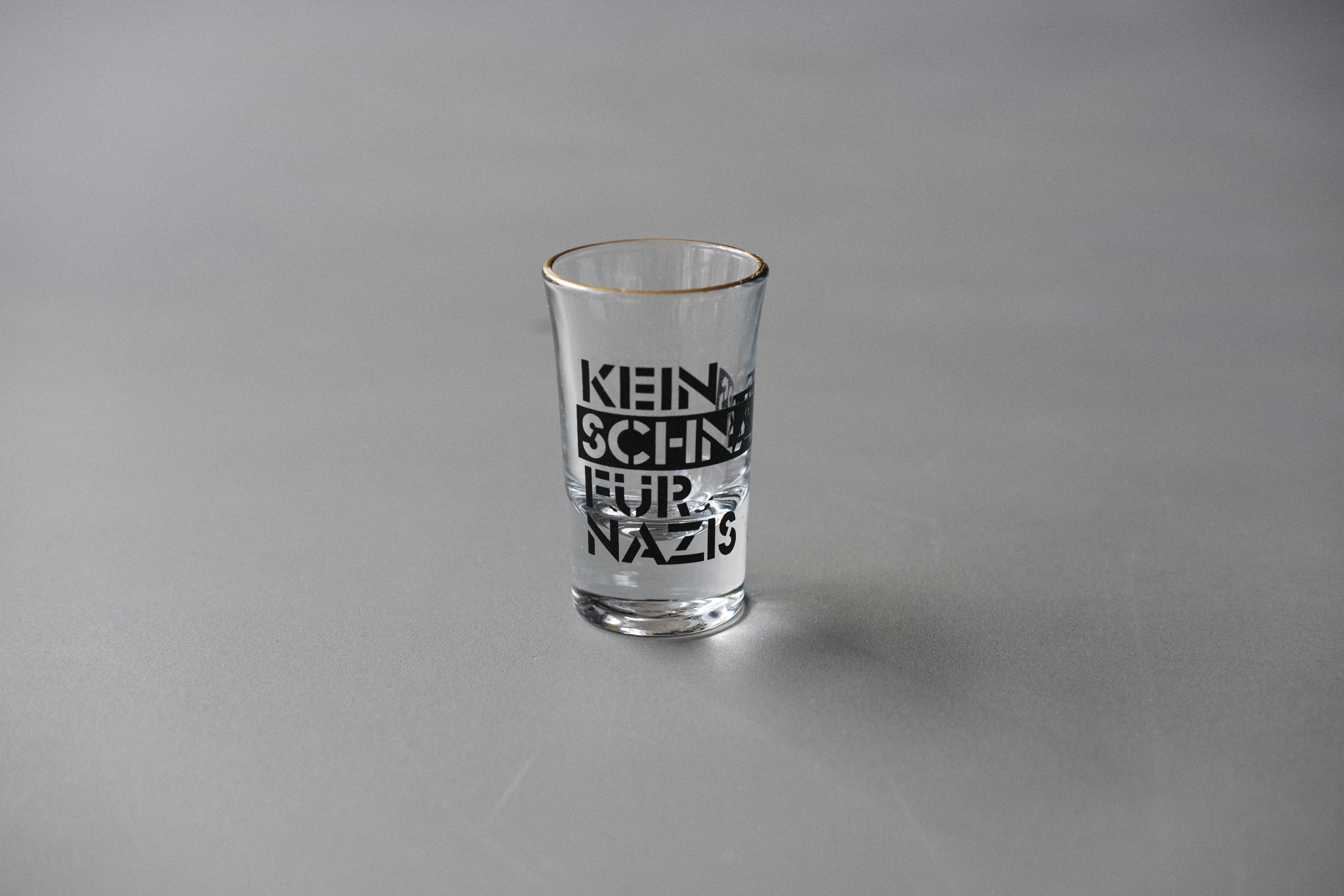 Schnapsglas - Kein Schnaps für Nazis